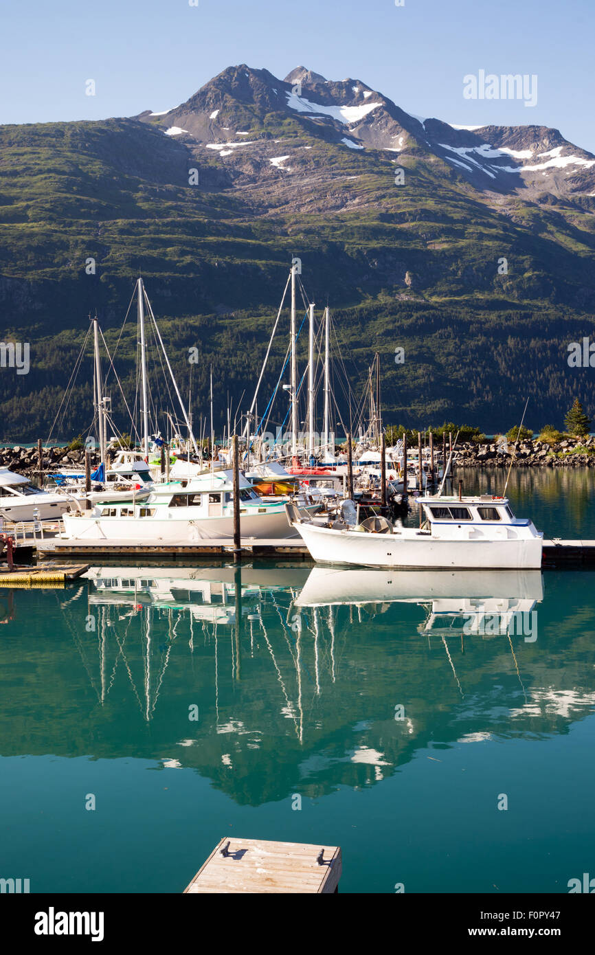 Une rare journée de soleil pour les marins de l'Alaska de Whittier Banque D'Images