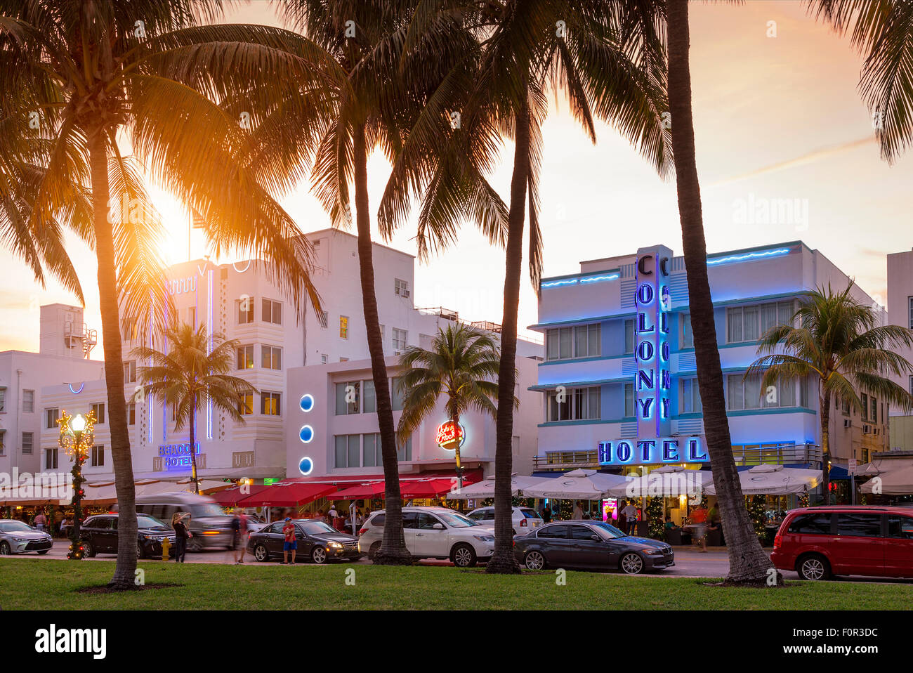 Miami, Ocean Drive de nuit Banque D'Images