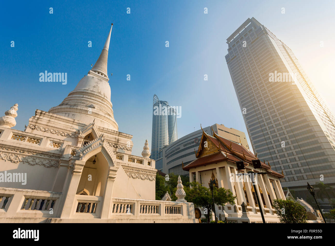Thaïlande, Bangkok, Wat Pathum Wanaram Banque D'Images