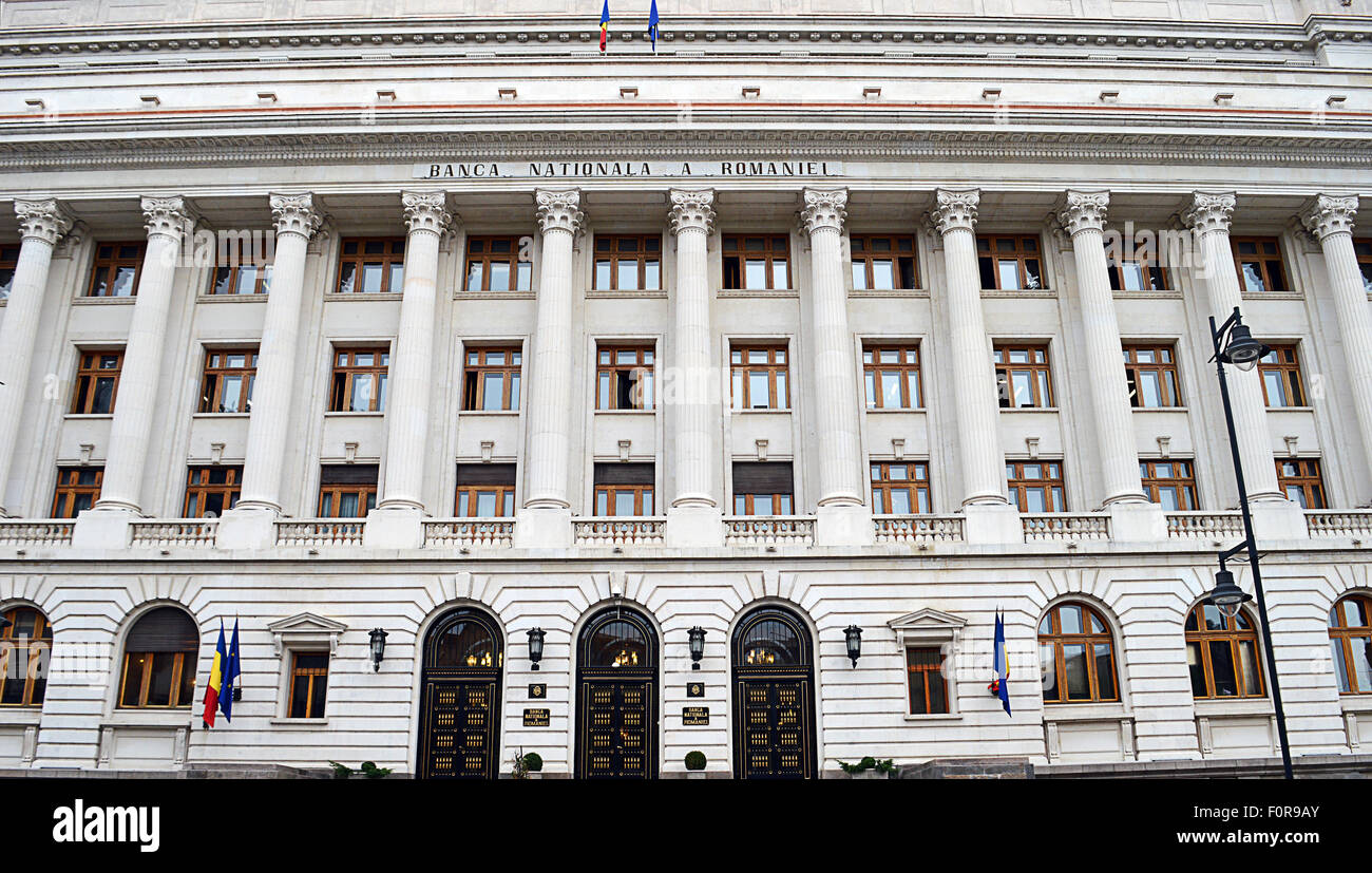 Façade de la Banque nationale de Roumanie, la banque centrale de la Roumanie, à Bucarest, Roumanie Banque D'Images