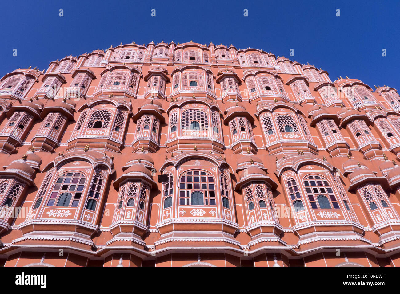 La façade du palais des vents, ou Hawa Mahal, à Jaipur, Inde Banque D'Images