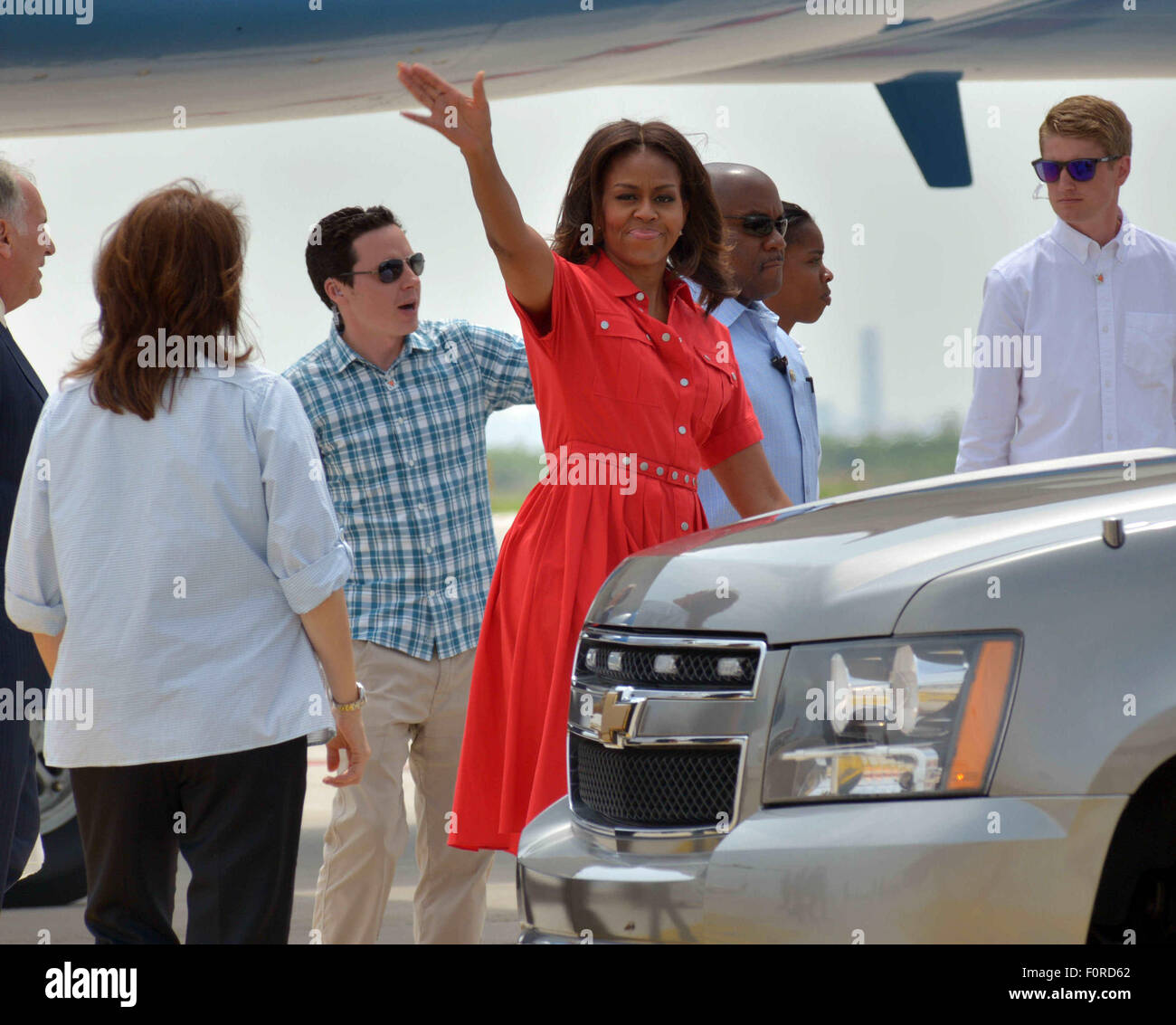 La Première Dame Michelle Obama et ses filles arrivent à l'aéroport Marco Polo à Venise avec : Michelle Obama Où : Venise, Italie Quand : 19 juin 2015 C Banque D'Images