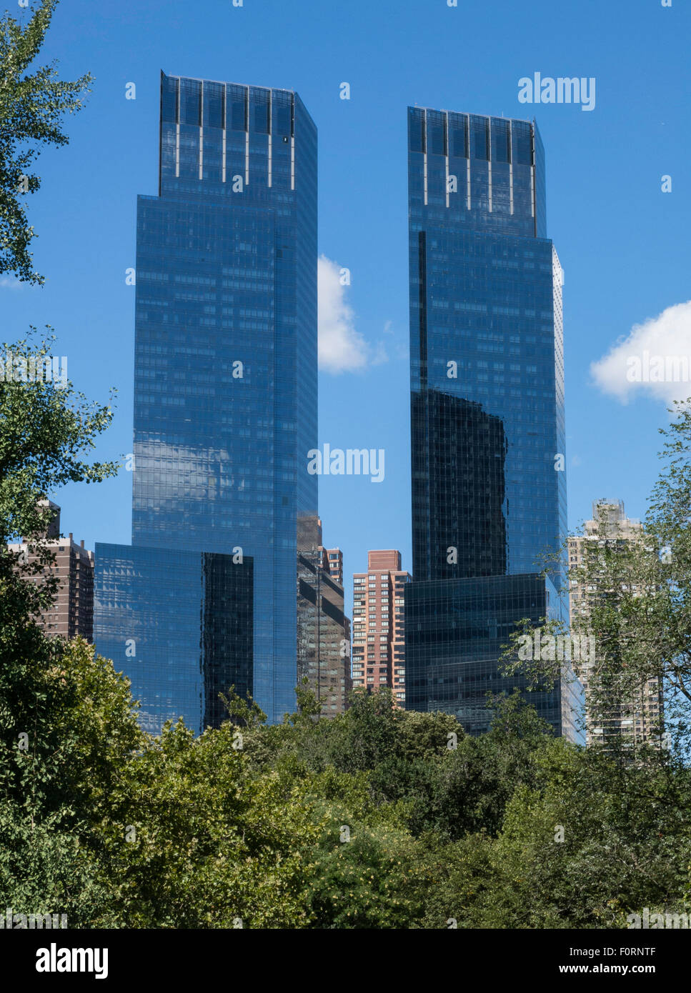 Time Warner Towers de Central Park, NYC, USA Banque D'Images