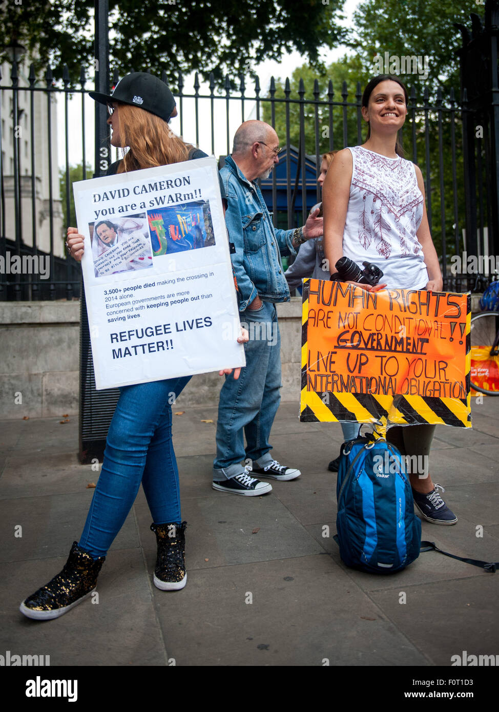 Londres, Royaume-Uni. 20 août, 2015. Pas de protestation illégale est organisé par l'London-Calais Groupe convoi qui sont en faveur des droits des réfugiés. Credit : Pete Maclaine/Alamy Live News Banque D'Images