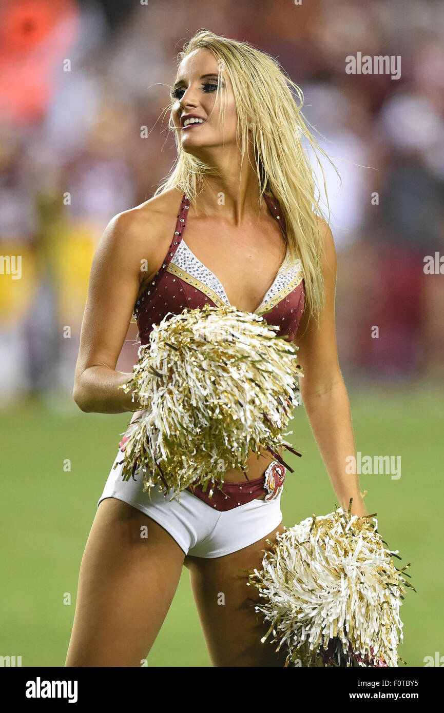 Landover, Maryland, USA. 20e Août, 2015. Un Redskin Washington effectue au cours de la cheerleader l'avant-saison se rencontreront entre les Lions de Détroit et les Redskins de Washington à FedEx Field à Landover, MD. Credit : Cal Sport Media/Alamy Live News Banque D'Images