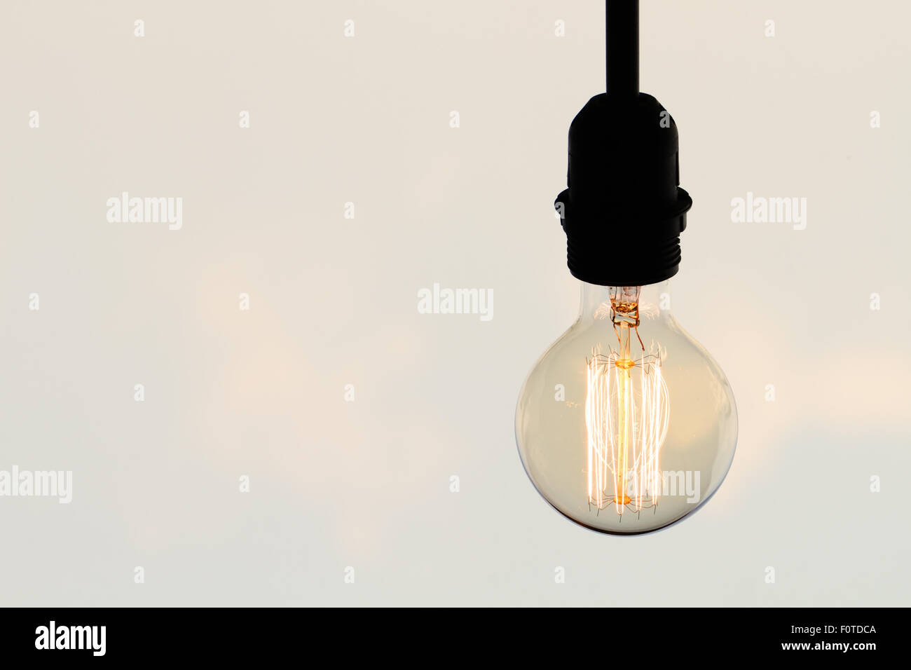 Close up of vintage Light bulb comme concept créatif Banque D'Images