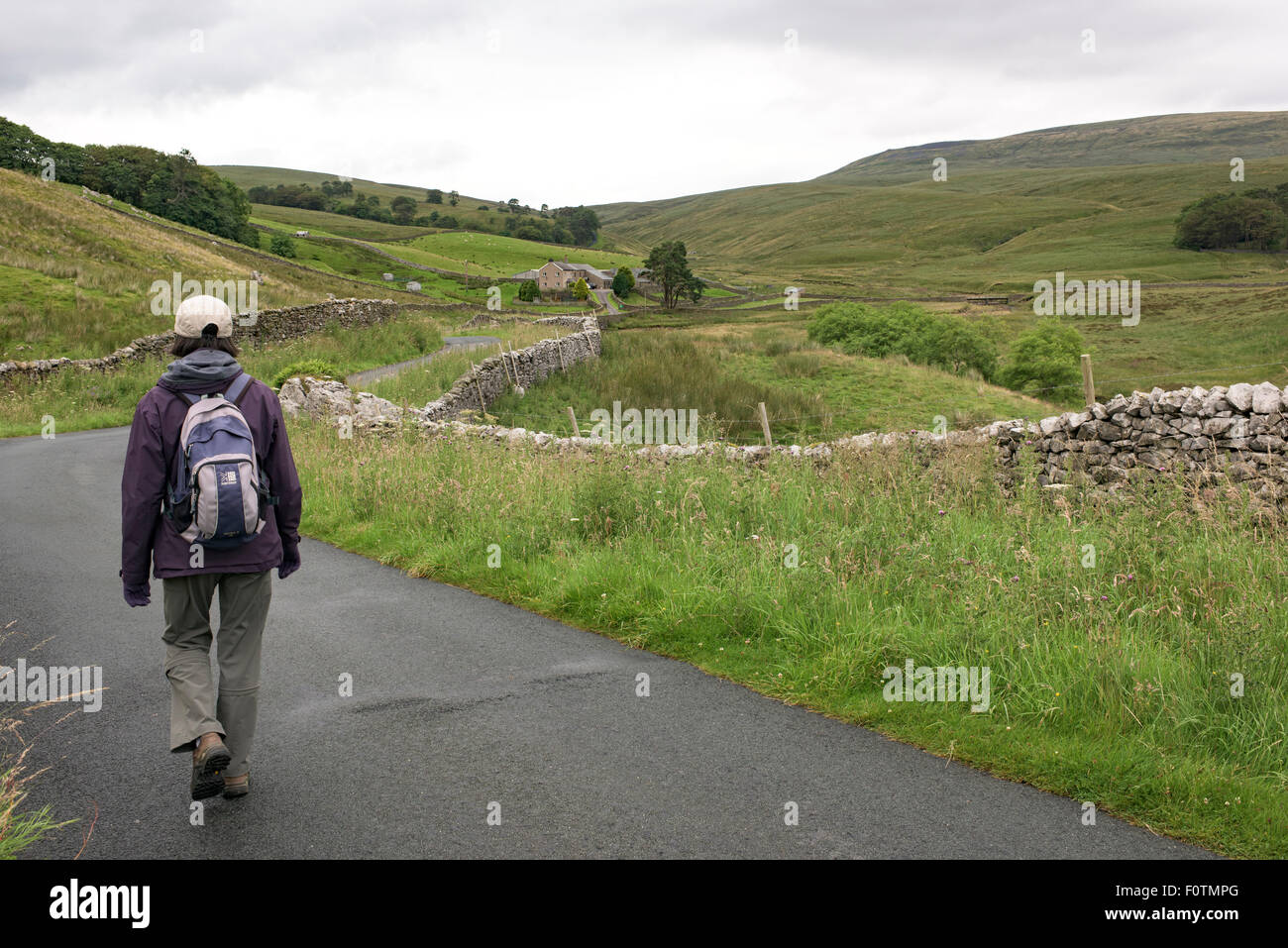 'La route', à la Dent de Kingsdale, Yorkshire Dales National Park, England, UK Banque D'Images