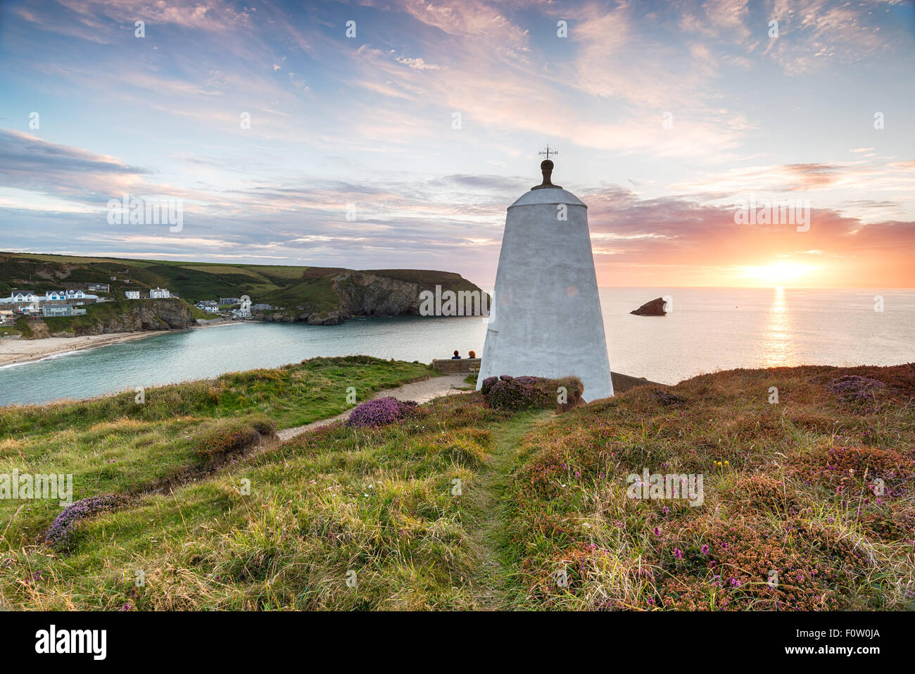 La poivrière à Portreath sur la côte de Cornwall, autrefois utilisé comme refuge pour les pêcheurs à l'affût des bancs de sardines et qu'un dayma Banque D'Images