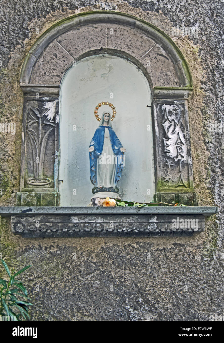 Vierge Marie de culte, Ravello, Côte Amalfitaine, Campanie, Italie, Méditerranée, Europe ; Banque D'Images