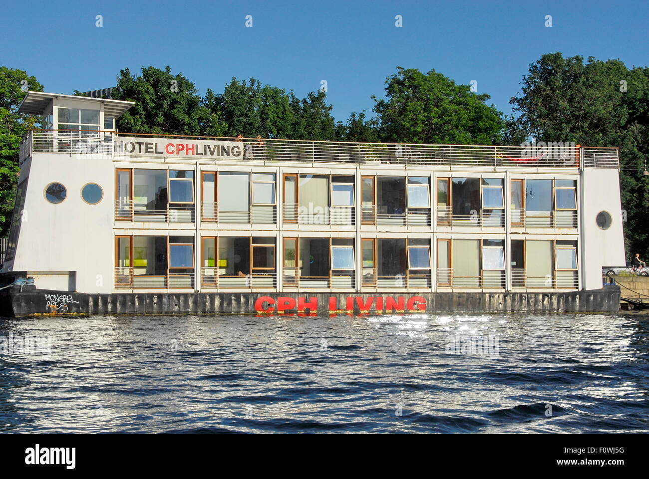 CPH Living hôtel flottant dans le port de Copenhague, Danemark Banque D'Images