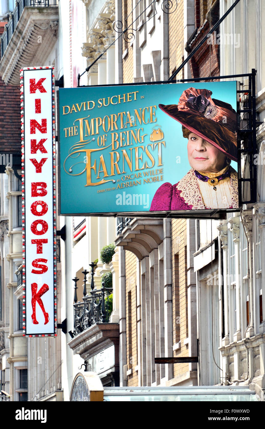 Londres, Angleterre, Royaume-Uni. David Suchet dans l'importance d'être constant au Vaudeville Theatre, Strand. ( +Kinky Boots / Adelphi) Banque D'Images