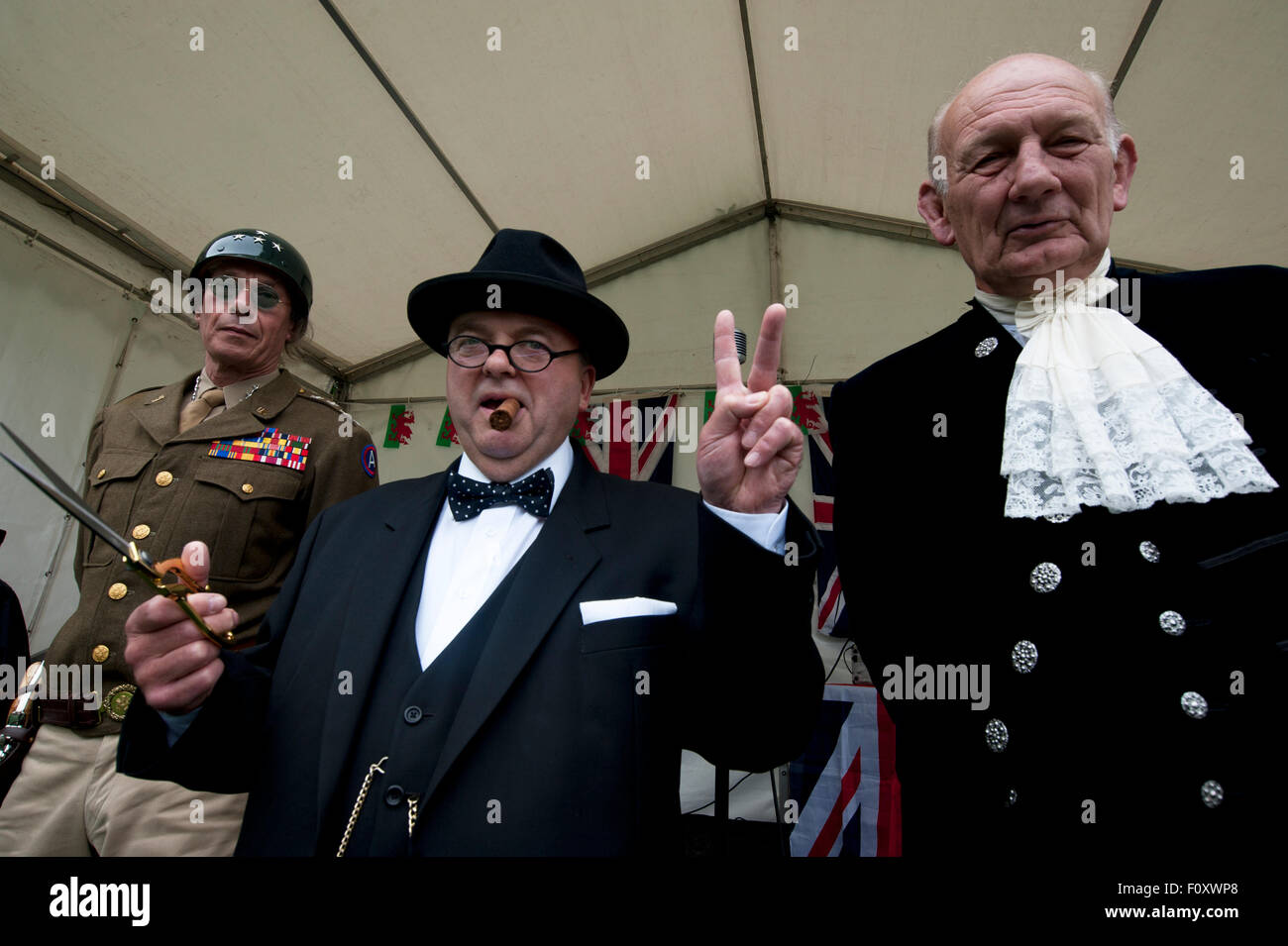 Winston Churchill La présentation de son discours à la 1940 Festival, Llandrindod Wells, Mid Wales. Banque D'Images