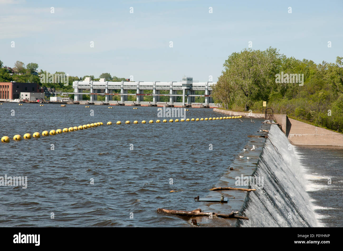 Station d'alimentation centrale de la rivière des Prairies - Montréal - Canada Banque D'Images