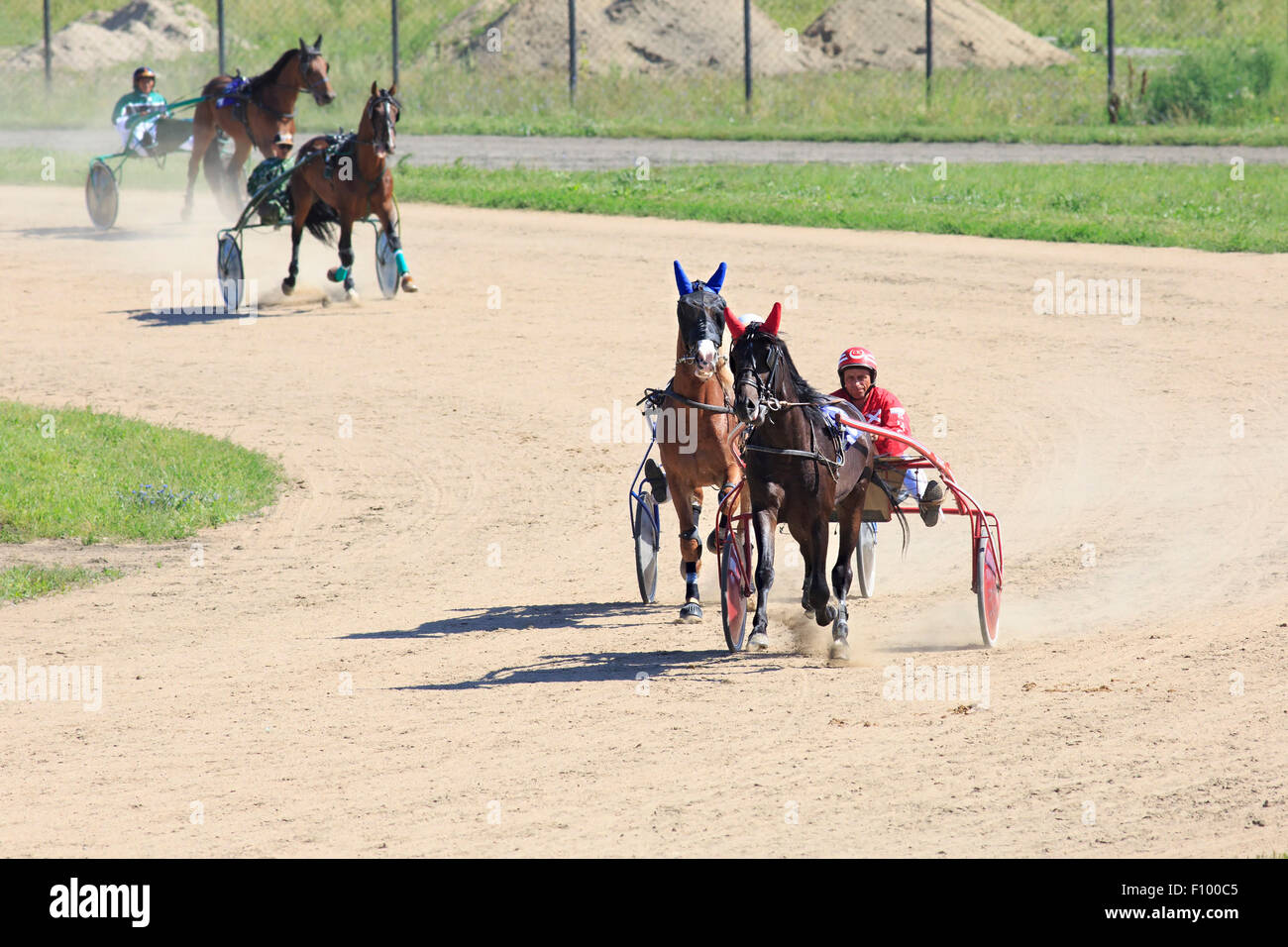 Courses hippiques à l'Hippodrome Sibirskoe podvorie Banque D'Images