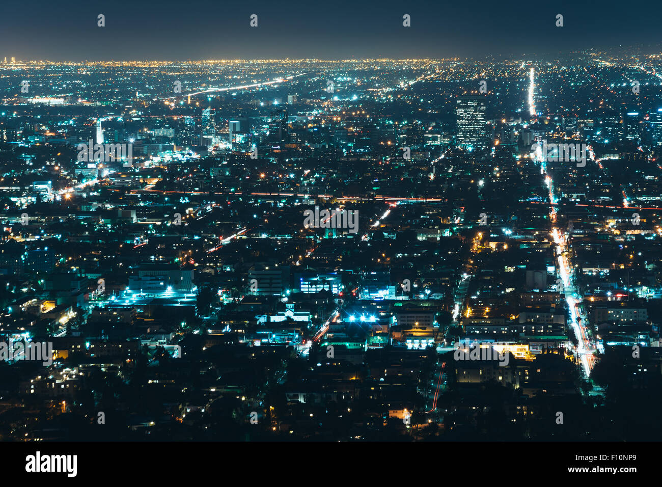 Vue de Los Angeles la nuit, de l'Observatoire Griffith, dans Griffith Park, Los Angeles, Californie. Banque D'Images