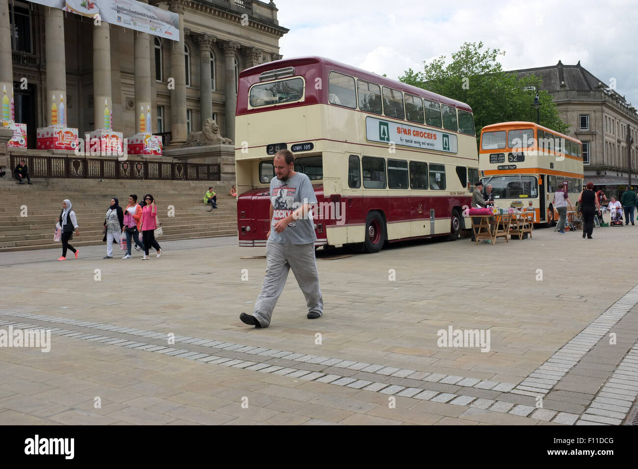 Bus Bolton Préservation Groupe événement de collecte de fonds à Victoria Square, Bolton, Angleterre Royaume-uni Banque D'Images