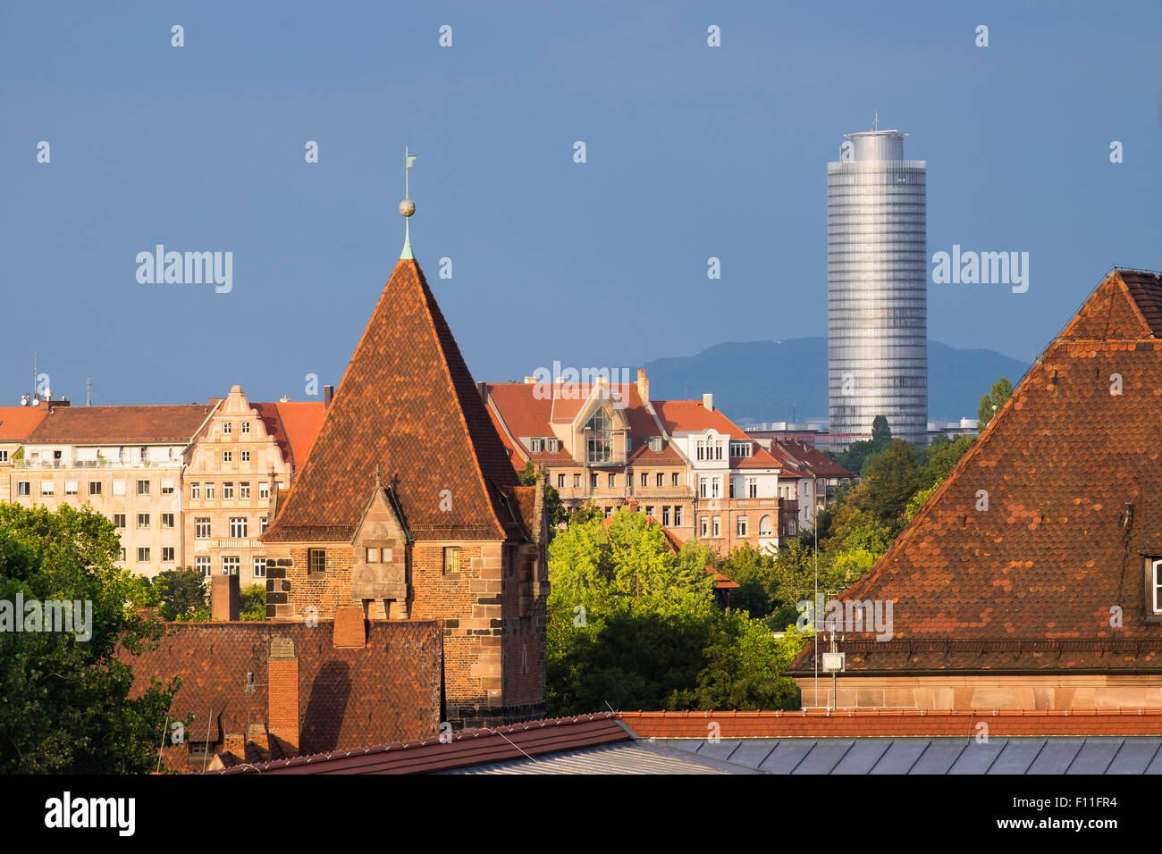Männerschuldturm Tour, tour derrière, centre historique de Sebald, Nuremberg, Middle Franconia, Franconia, Bavaria Banque D'Images