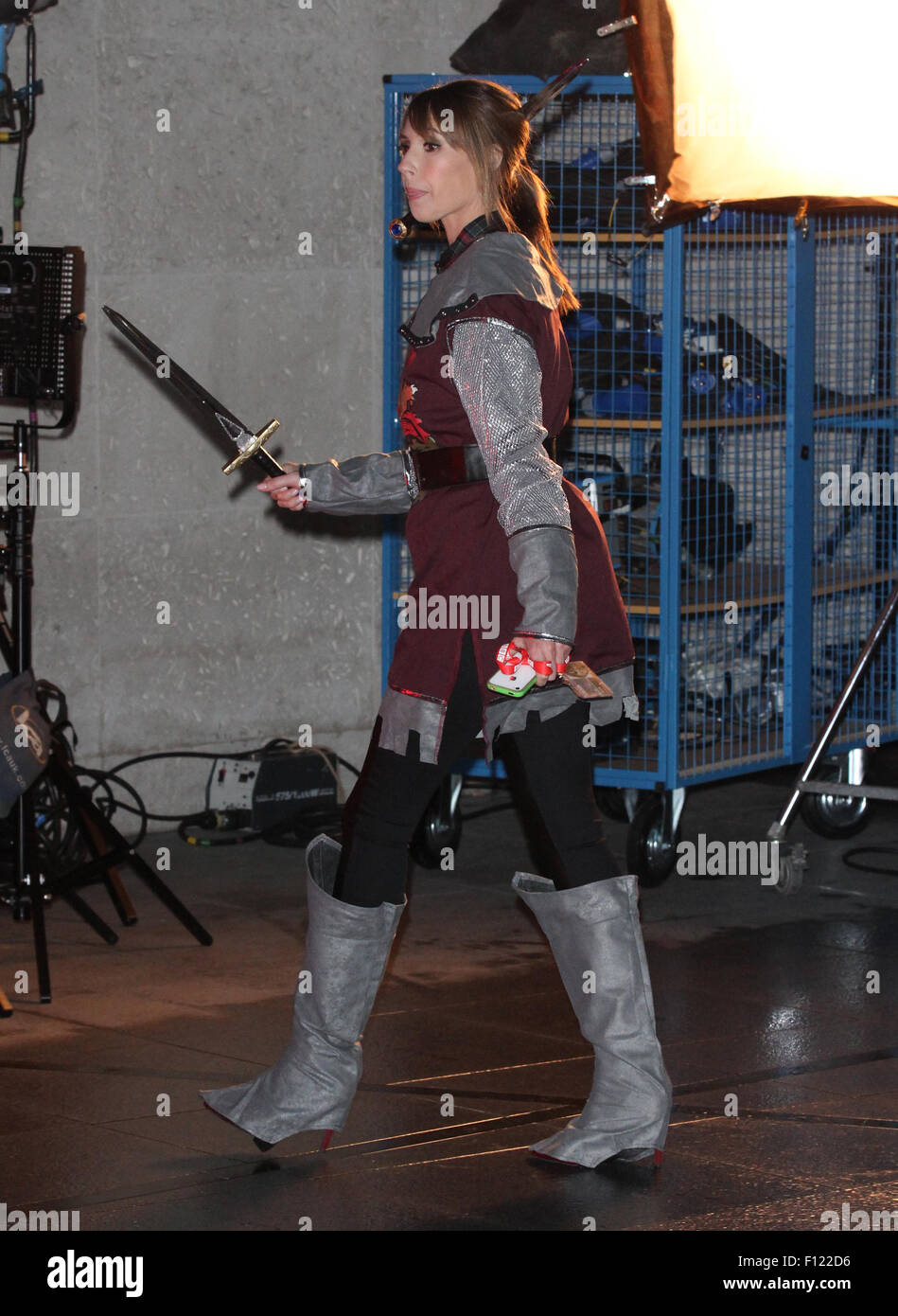 Chris Evens et Alex Jones tournage pour la BBC One Show en dehors de la BBC en 2014 Banque D'Images