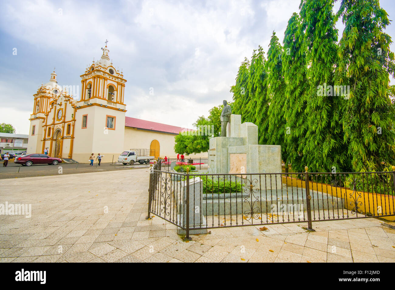 Centre-ville église principale, Santiago est l'une des plus grandes villes de Panama et une importante plaque tournante du transport dans la région. Banque D'Images