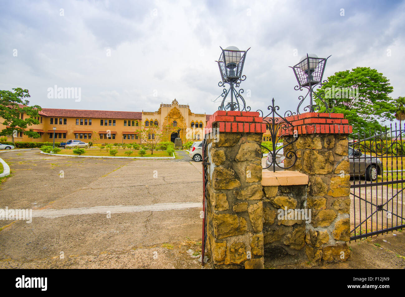 Centre-ville, Santiago est l'une des plus grandes villes de Panama et une importante plaque tournante du transport dans la région. Banque D'Images