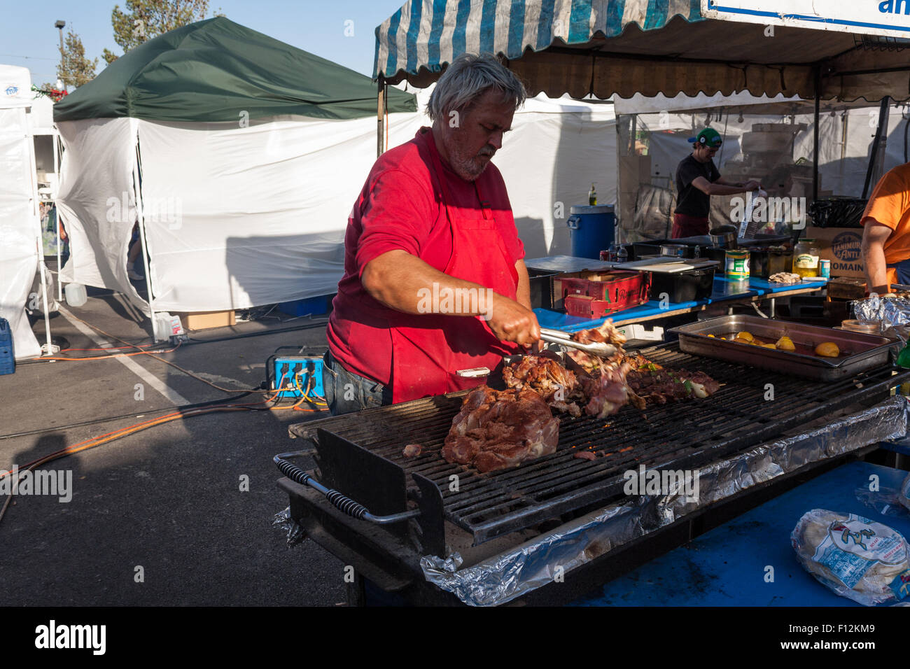 Griller la viande au Festival de San Gennaro Banque D'Images