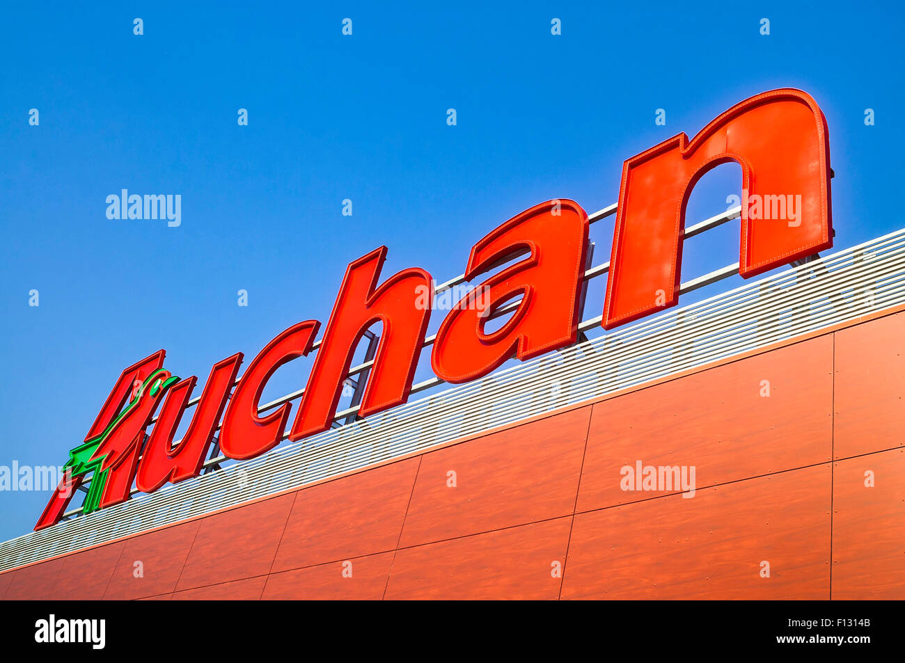 Auchan supermarket Banque de photographies et d’images à haute ...