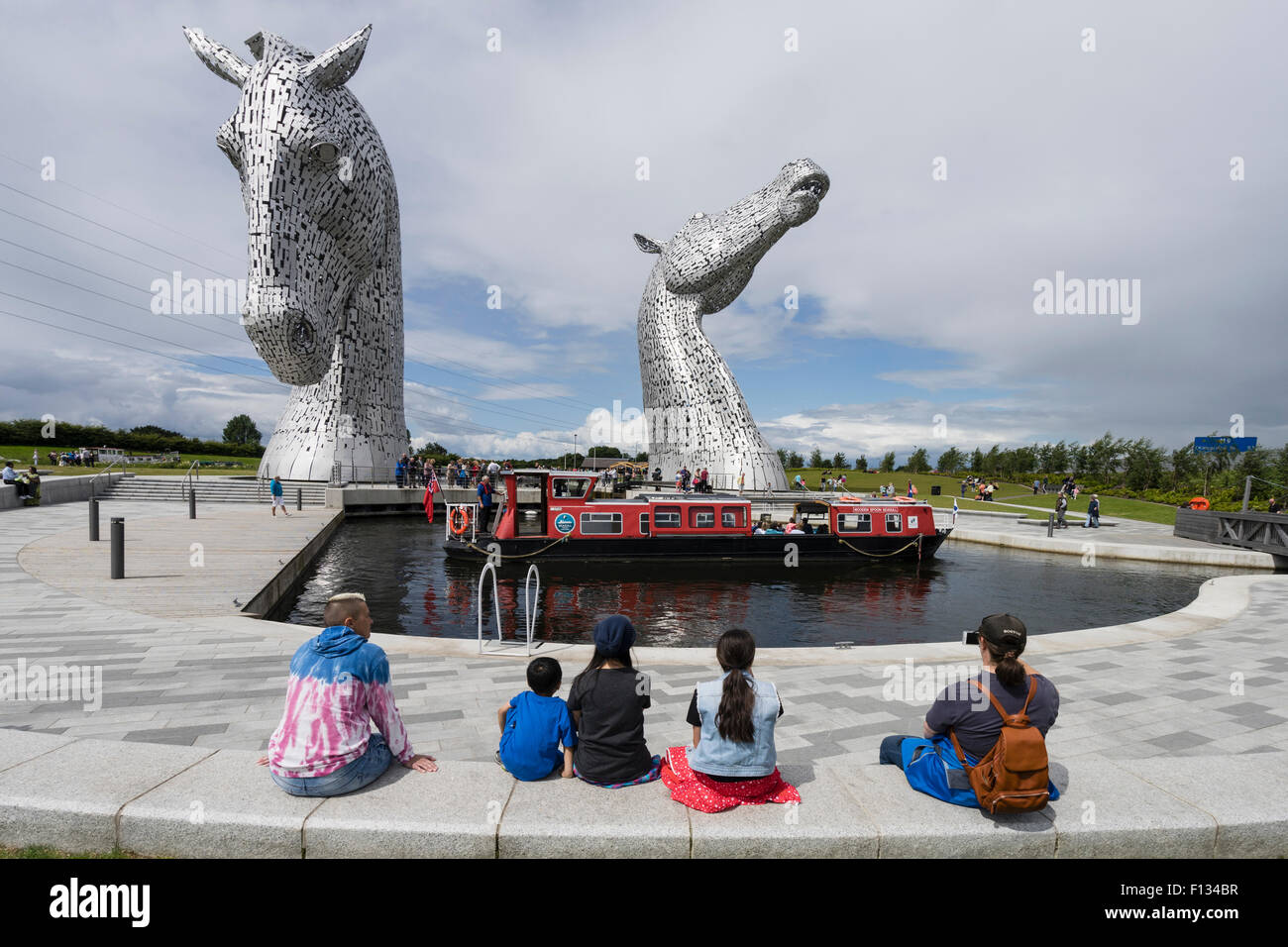 Les Kelpies sculpture de deux chevaux à l'entrée de la Forth et Clyde Canal à l'Hélix Park près de Falkirk, Ecosse Banque D'Images