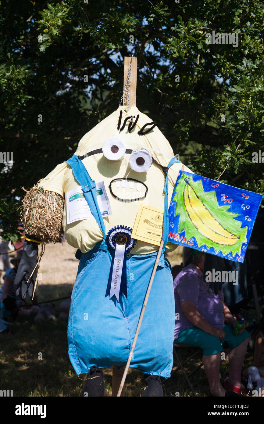 Rendez-vous à l'épouvantail Minion bananes Ellingham & Ringwood Agricultural Society Show annuel au Hampshire, Royaume-Uni en août Banque D'Images