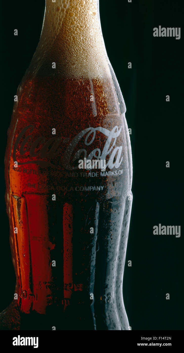 Studio photo de bouteille de coca-cola Banque D'Images