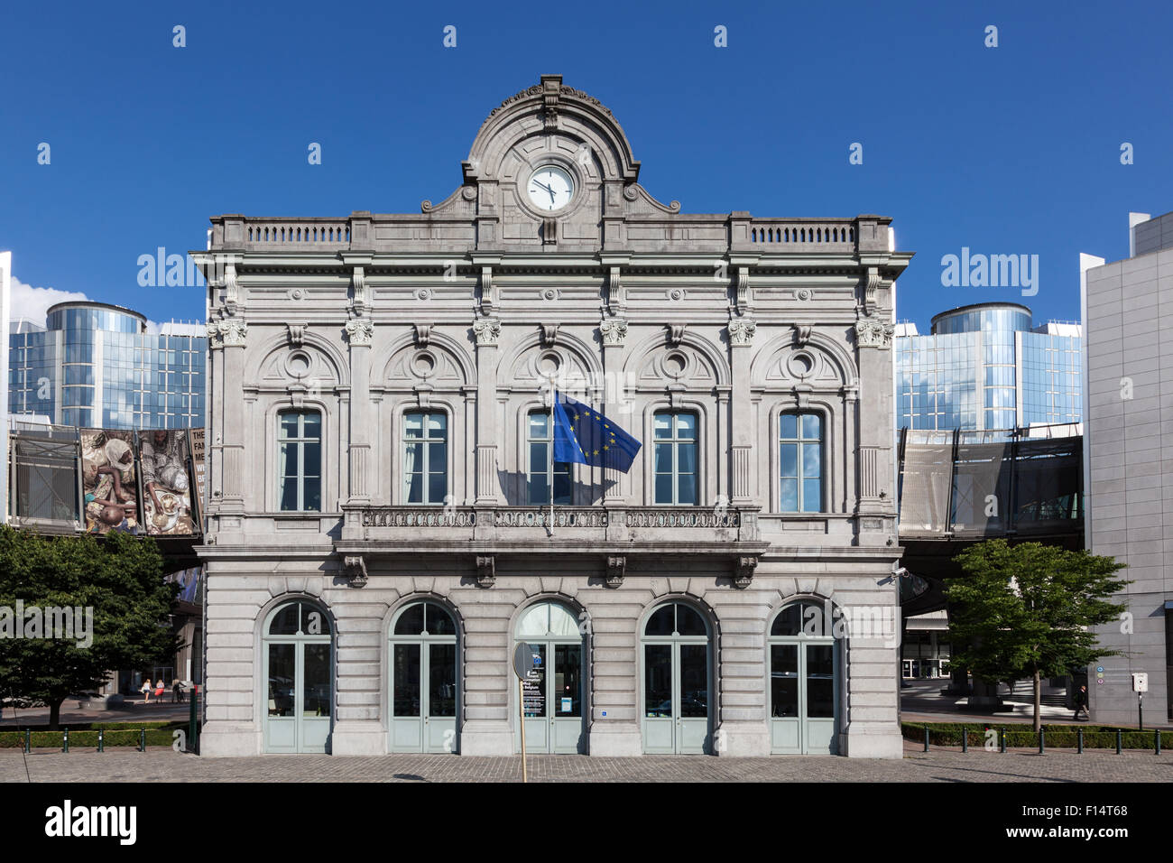 Immeuble de bureaux d'information du Parlement européen à l'Espace Léopold (Leopold Square). 21 août 2015 à Bruxelles, Belgique Banque D'Images