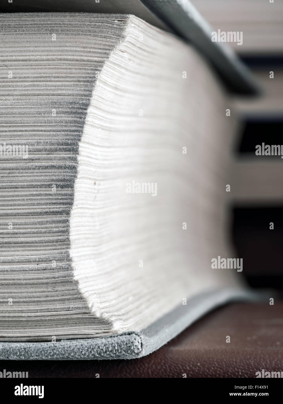 Gros plan du livre relié Banque D'Images