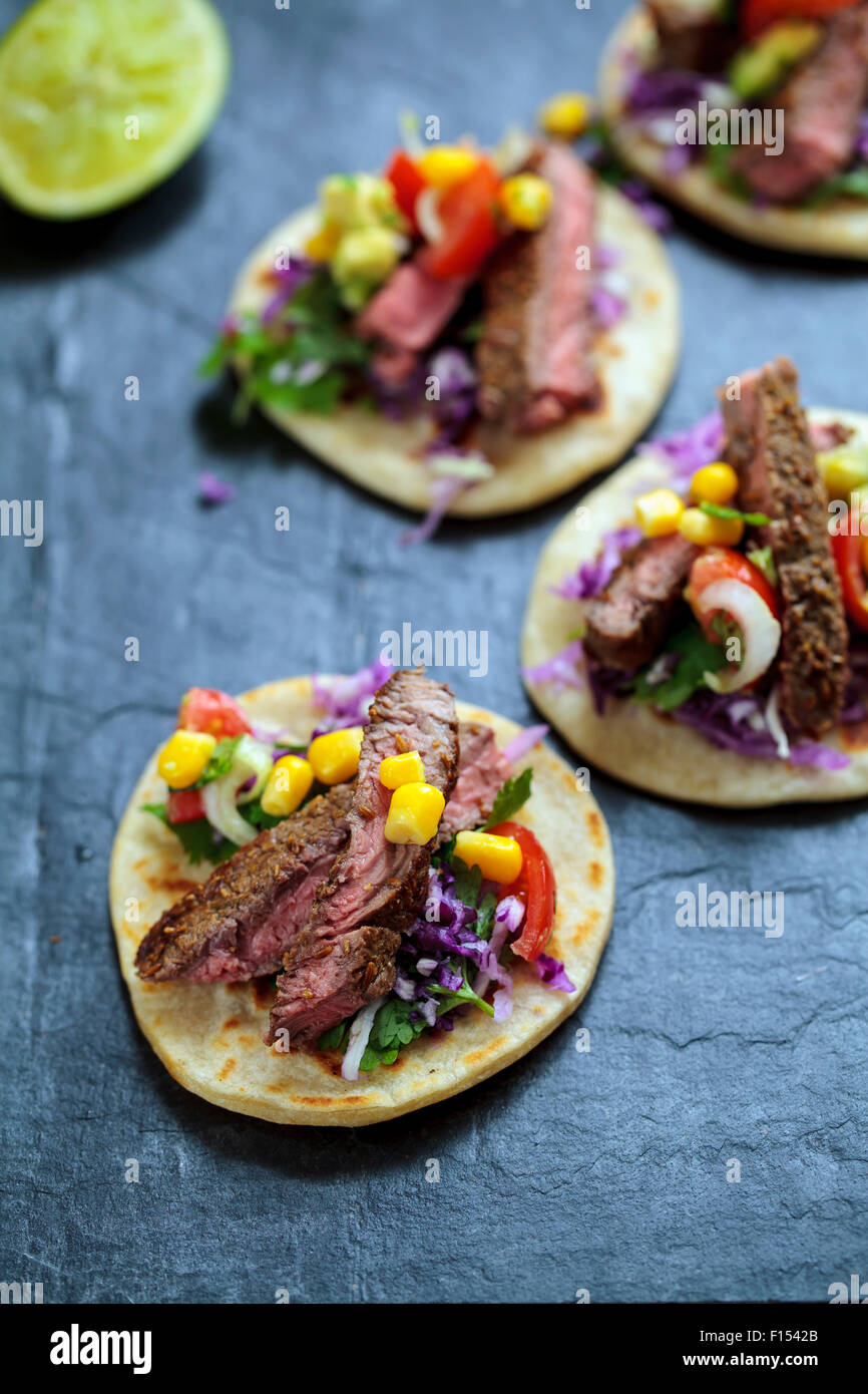 Pavé de boeuf Mini tortillas Banque D'Images