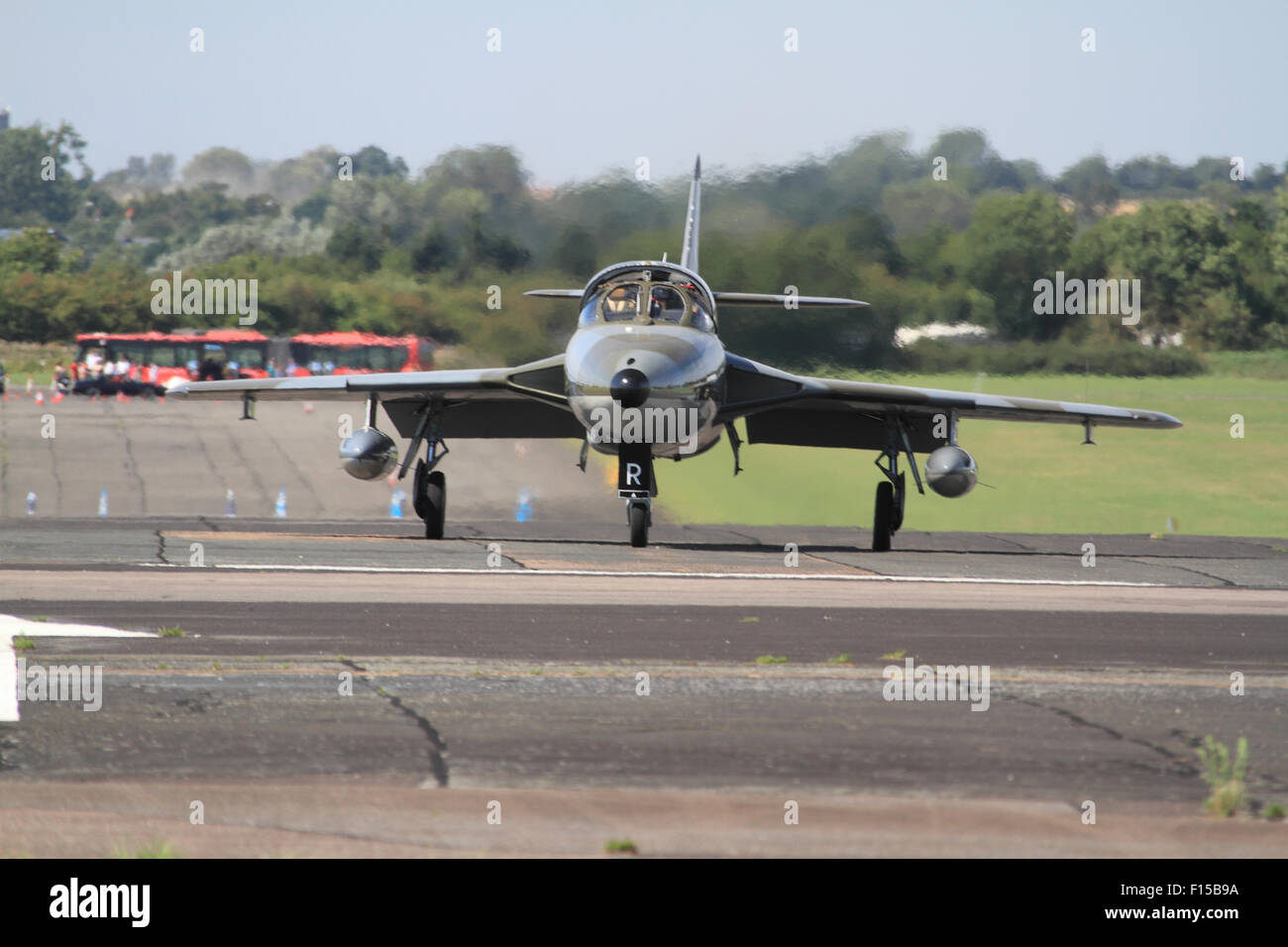 Hawker Hunter T.7-G-BFXI (WV372) photographié sur son départ de fatidique North Weald Airfield dans l'Essex, le samedi 22 août 2015. 22/08/2015. Banque D'Images