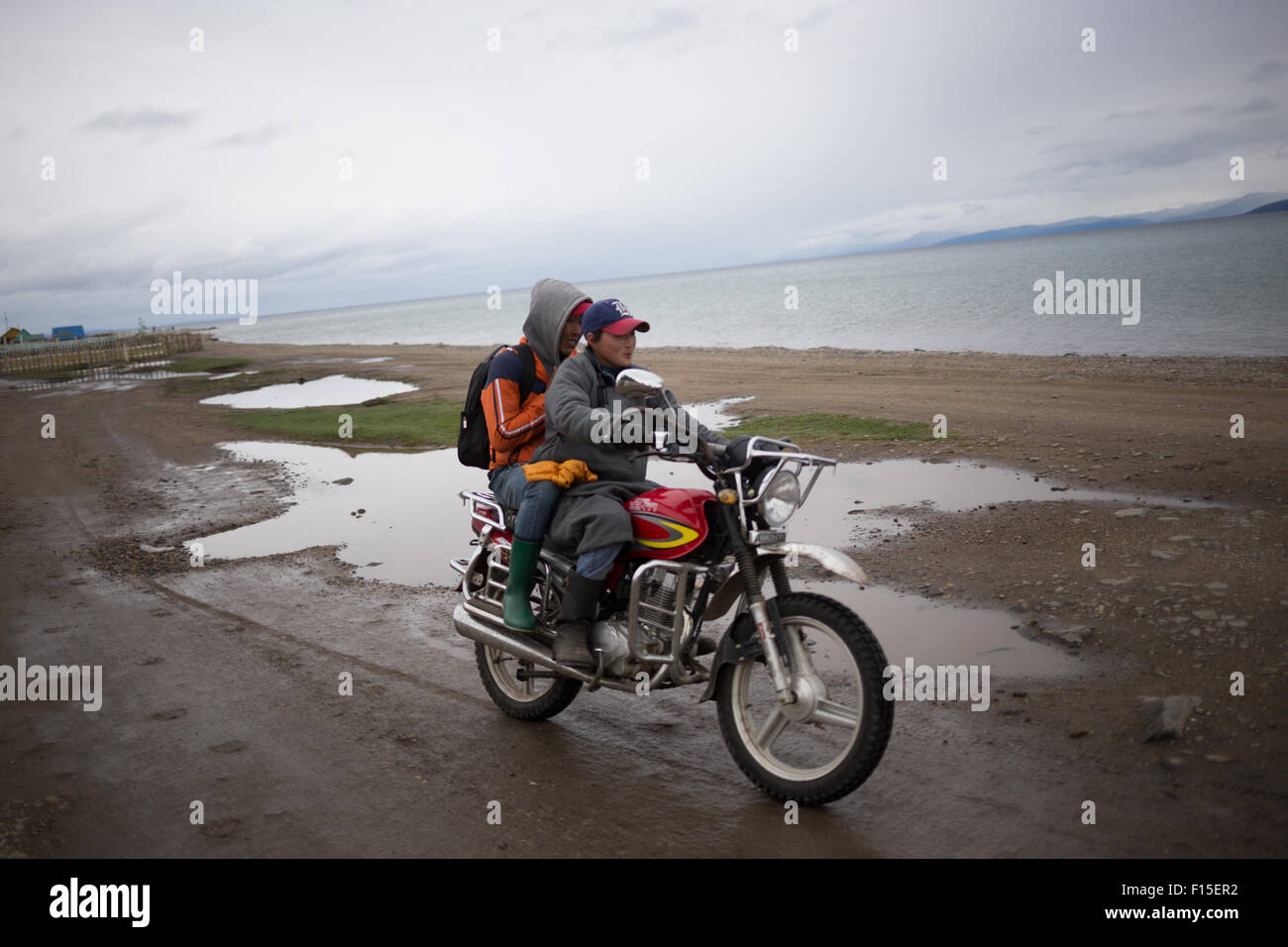 Moto mongole Banque de photographies et d'images à haute résolution - Alamy