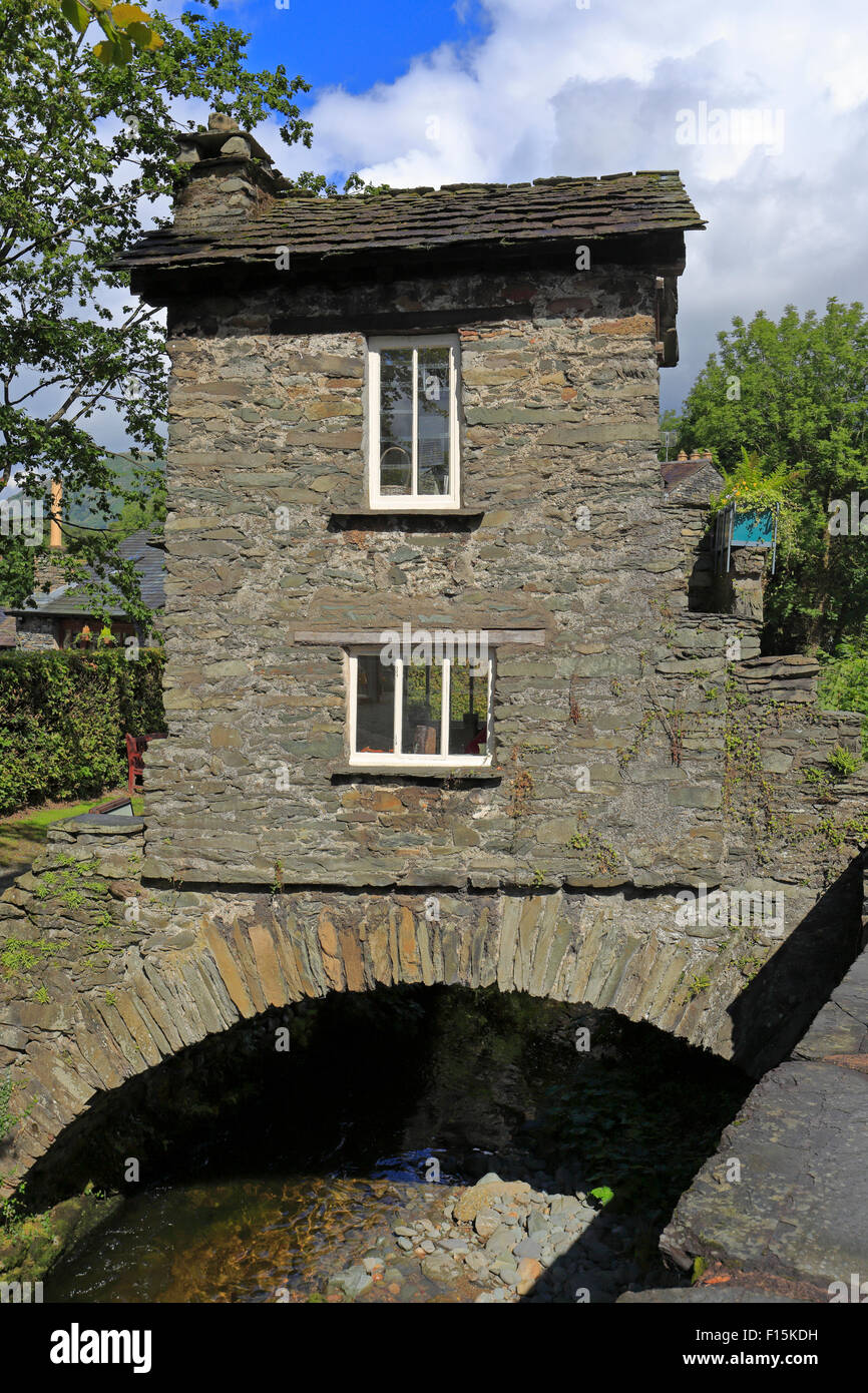 Bridge House une propriété du National Trust, Ambleside, Cumbria, Parc National de Lake District, England, UK. Banque D'Images