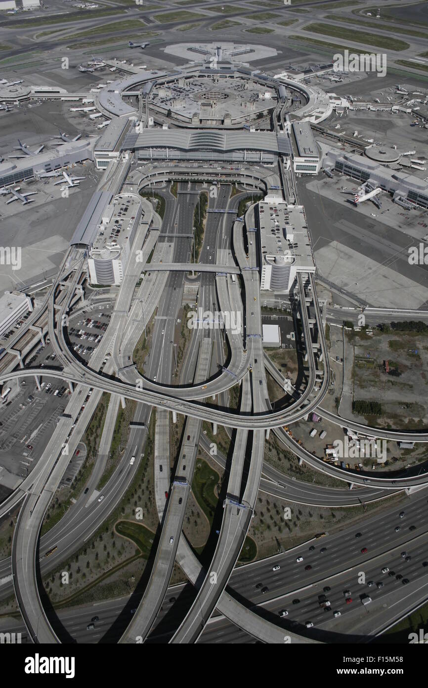 L'Aéroport International de San Francisco depuis un hélicoptère Banque D'Images