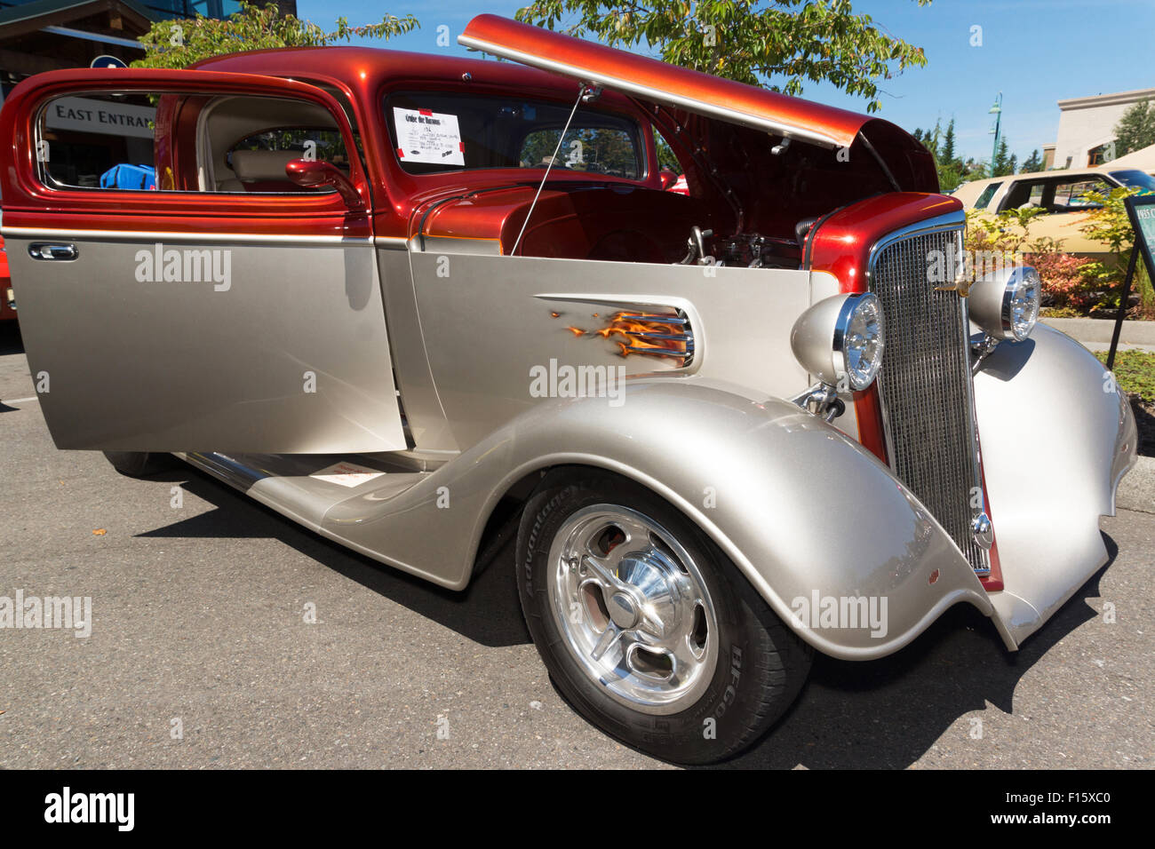 Chevrolet 1935 Coupéz personnalisé à un salon de voitures, Gig Harbor, Washington. 1er août 2015 Banque D'Images