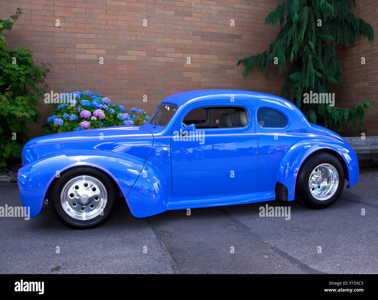 1940 Ford bleu à un salon de voitures. Washington State Fair, Puyallup, Washington. 11 juillet, 2011 Banque D'Images