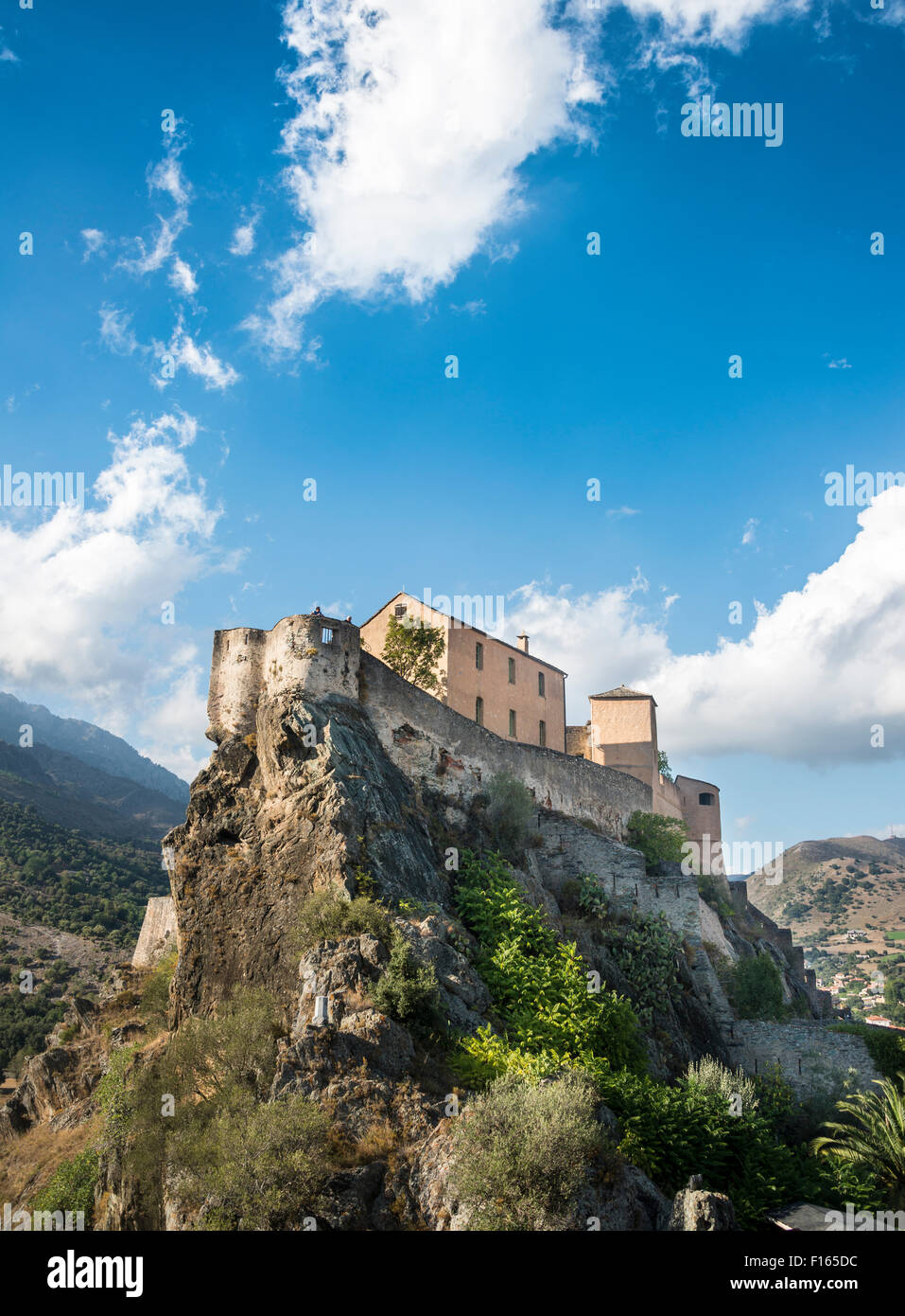 La Citadelle avec le Eagle's Nest bastion, Corte, Corse, France Banque D'Images