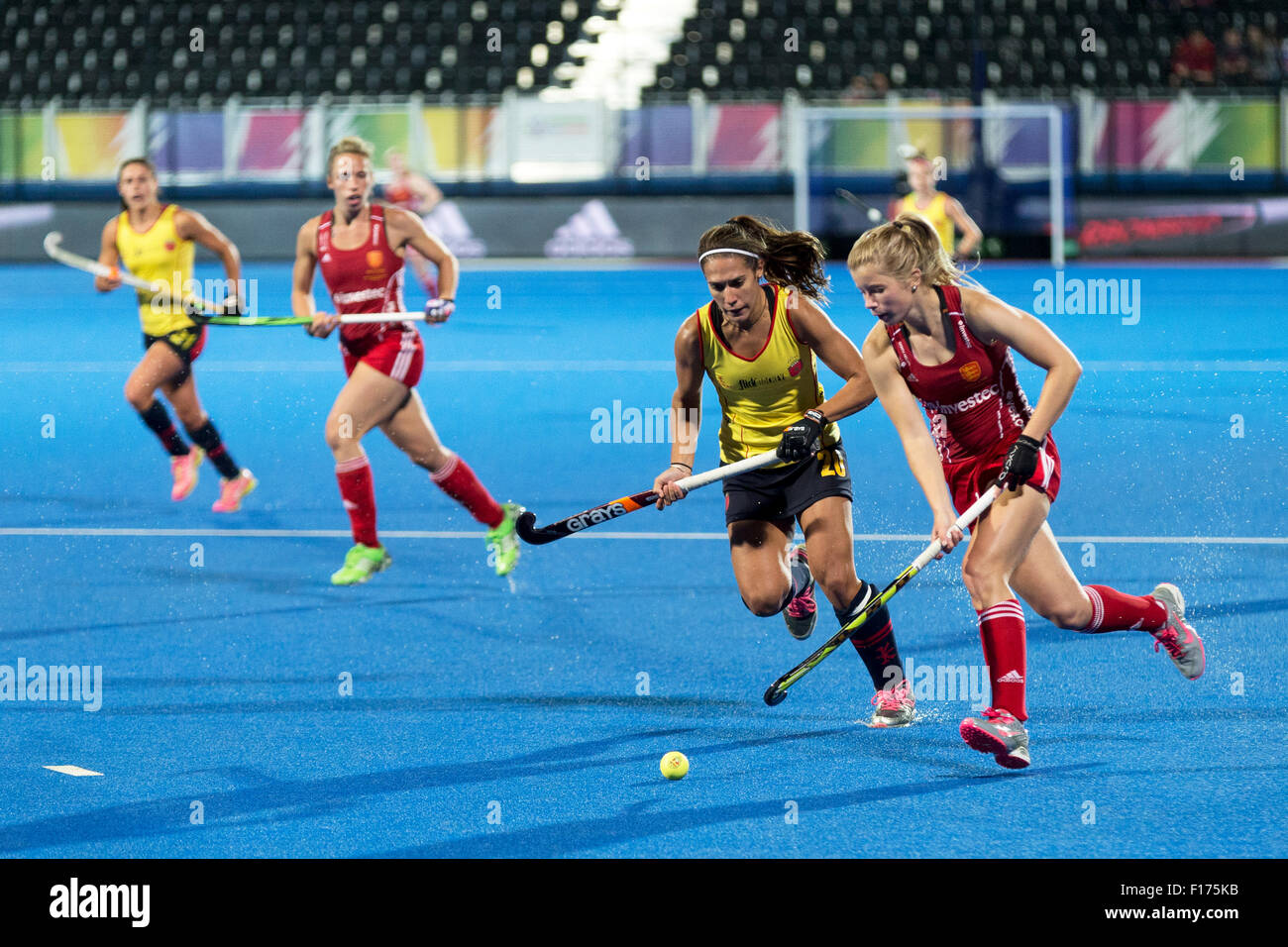 Lee Valley, London, UK. Août 28, 2015. Unibet EuroHockey Championships. Demi-finale l'Angleterre v l'Espagne. Crédit : Simon Balson/Alamy Live News Banque D'Images