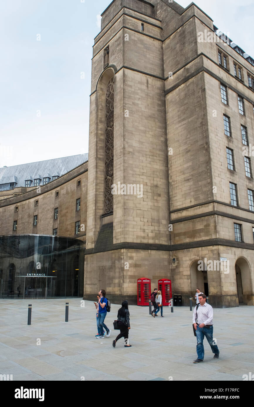 Hôtel de ville de Manchester, extension de la Place Saint Pierre Banque D'Images