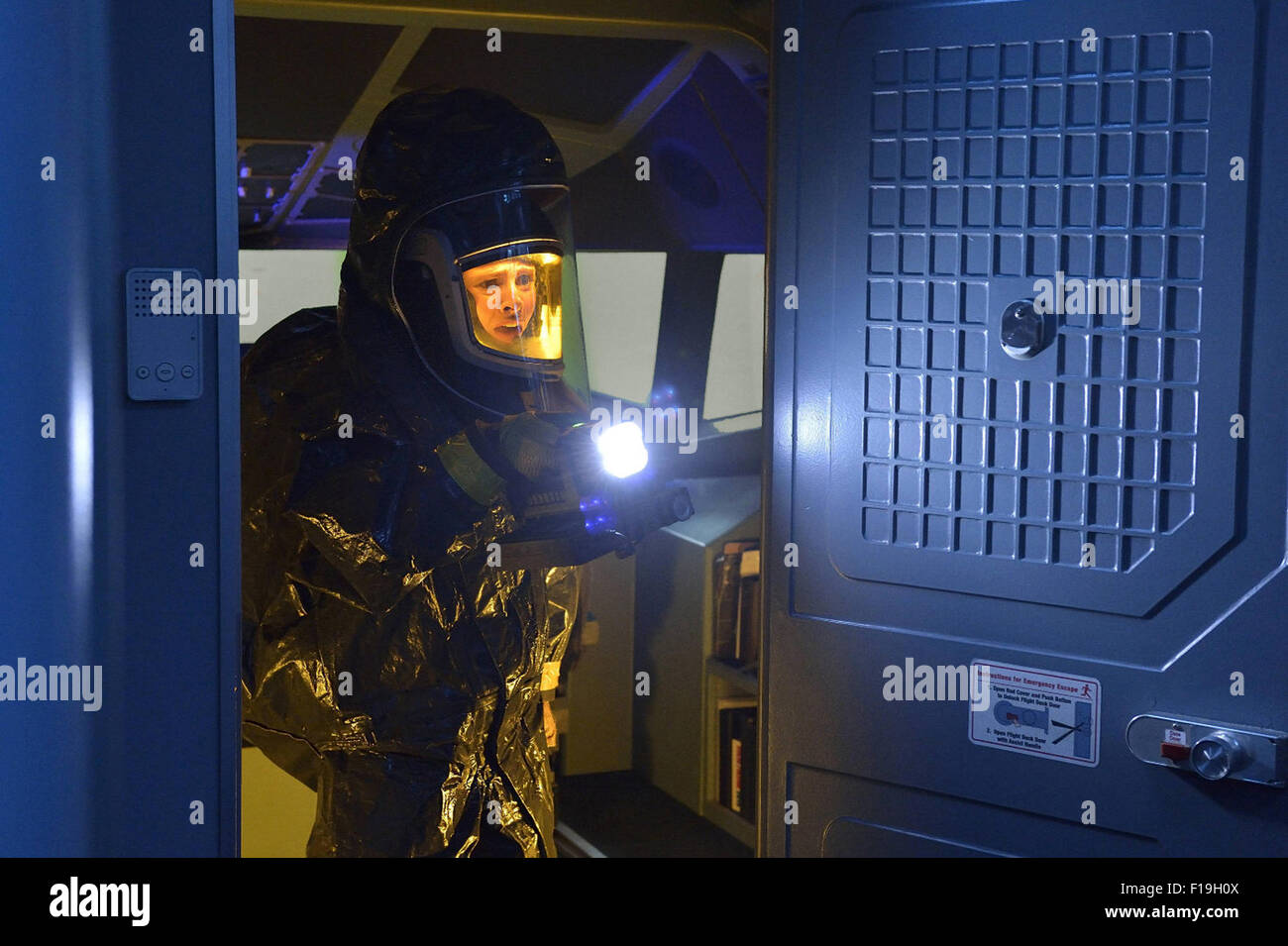 La souche est une horreur série télévisée américaine qui a été créée le FX le 13 juillet 2014. Il a été créé par Guillermo del Toro et Chuck Hogan, basé sur leur nouvelle trilogie du même nom. Cette photo est pour un usage éditorial uniquement et est l'auteur de la société film et/ou le photographe attribué par le film ou la société de production et ne peut être reproduite que par des publications dans le cadre de la promotion du film ci-dessus. Un crédit obligatoire pour l'entreprise de film est nécessaire. Le photographe devrait également être portés lorsqu'il est connu. Banque D'Images