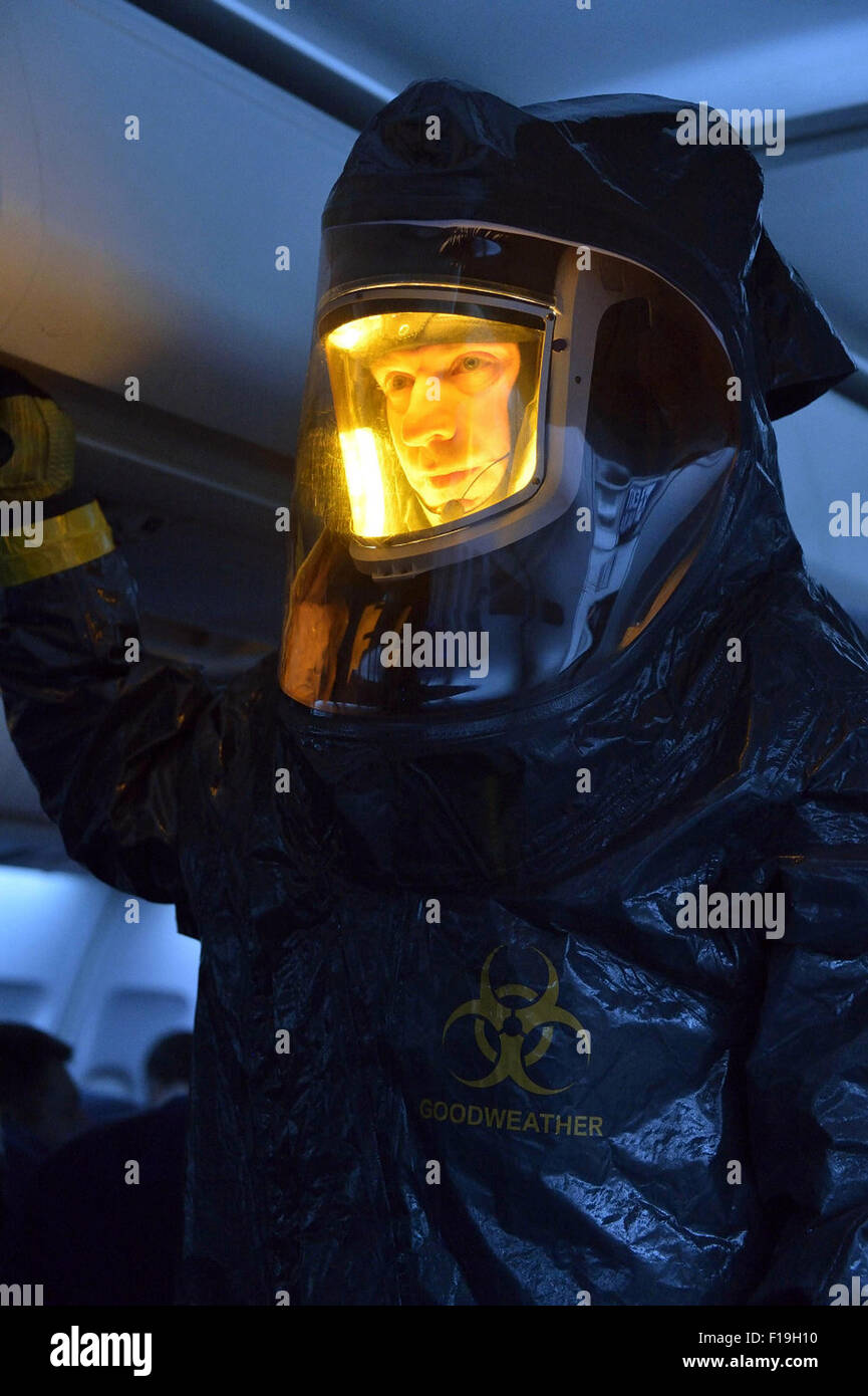 La souche est une horreur série télévisée américaine qui a été créée le FX le 13 juillet 2014. Il a été créé par Guillermo del Toro et Chuck Hogan, basé sur leur nouvelle trilogie du même nom. Cette photo est pour un usage éditorial uniquement et est l'auteur de la société film et/ou le photographe attribué par le film ou la société de production et ne peut être reproduite que par des publications dans le cadre de la promotion du film ci-dessus. Un crédit obligatoire pour l'entreprise de film est nécessaire. Le photographe devrait également être portés lorsqu'il est connu. Banque D'Images