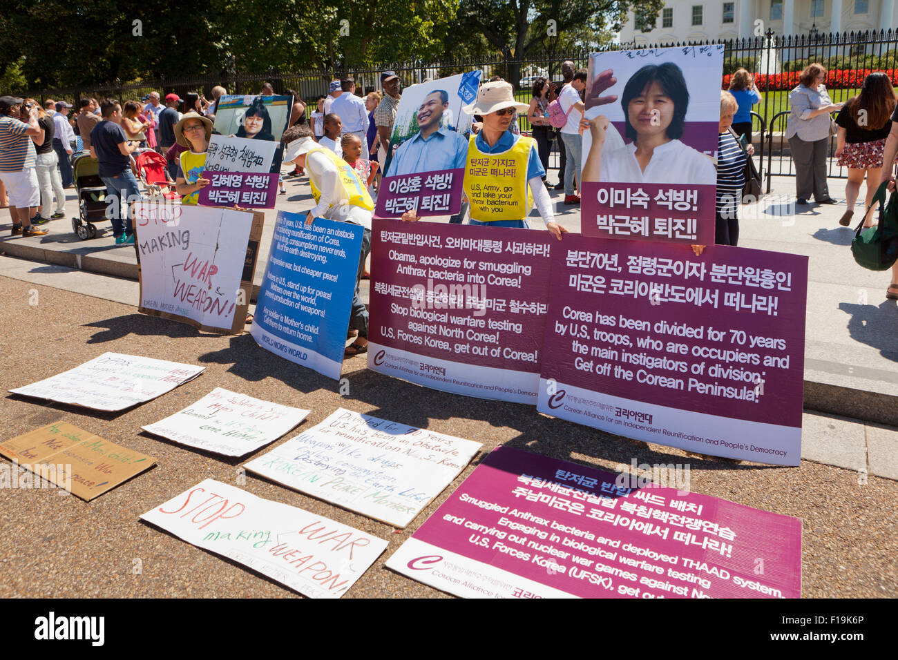 Korean-Americans pour protester contre les forces militaires américaines en Corée du Sud - Washington, DC USA Banque D'Images
