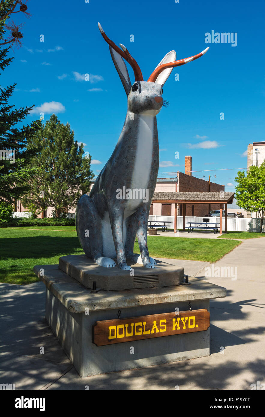 Le Wyoming, Douglas, Jackalope Statue, personnage de race croisée de jackrabbit et antilope Banque D'Images