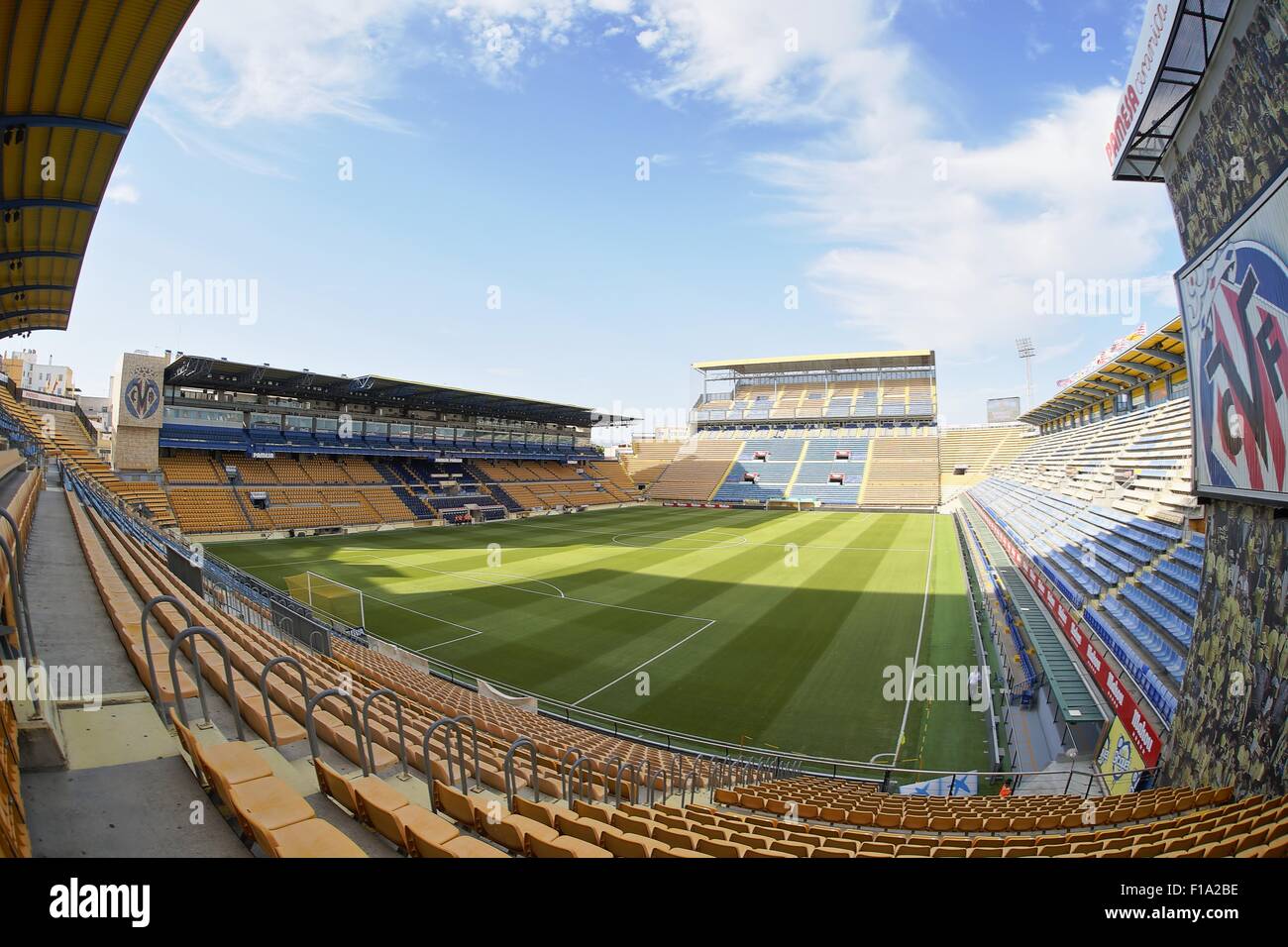 Pamplona, Espagne. Août 28, 2015. L'Estadio El Madrigal, vue générale, le football espagnol : 'Liga BBVA' match entre Villarreal CF 3-1 RCD Espanyol au Madrigal stadium à Alicante, Espagne . © Kawamori Mutsu/AFLO/Alamy Live News Banque D'Images