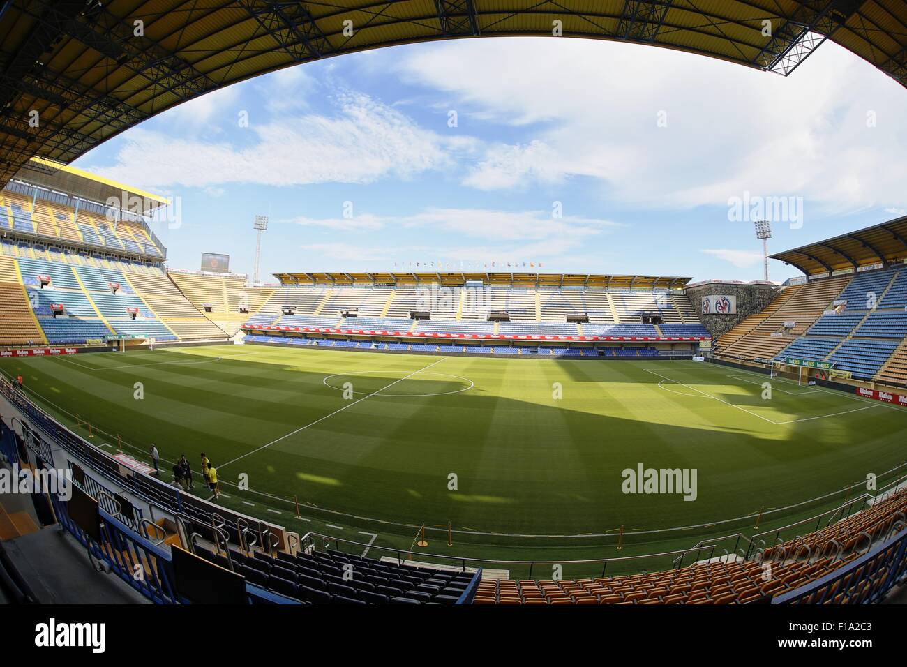 Pamplona, Espagne. Août 28, 2015. L'Estadio El Madrigal, vue générale, le football espagnol : 'Liga BBVA' match entre Villarreal CF 3-1 RCD Espanyol au Madrigal stadium à Alicante, Espagne . © Kawamori Mutsu/AFLO/Alamy Live News Banque D'Images