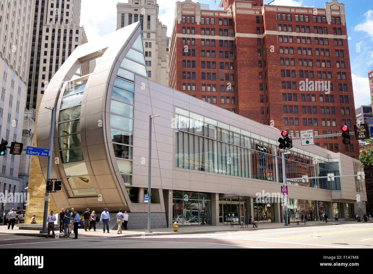 Pittsburgh, Pennsylvanie - Le Centre d'August Wilson pour la culture afro-américaine Banque D'Images