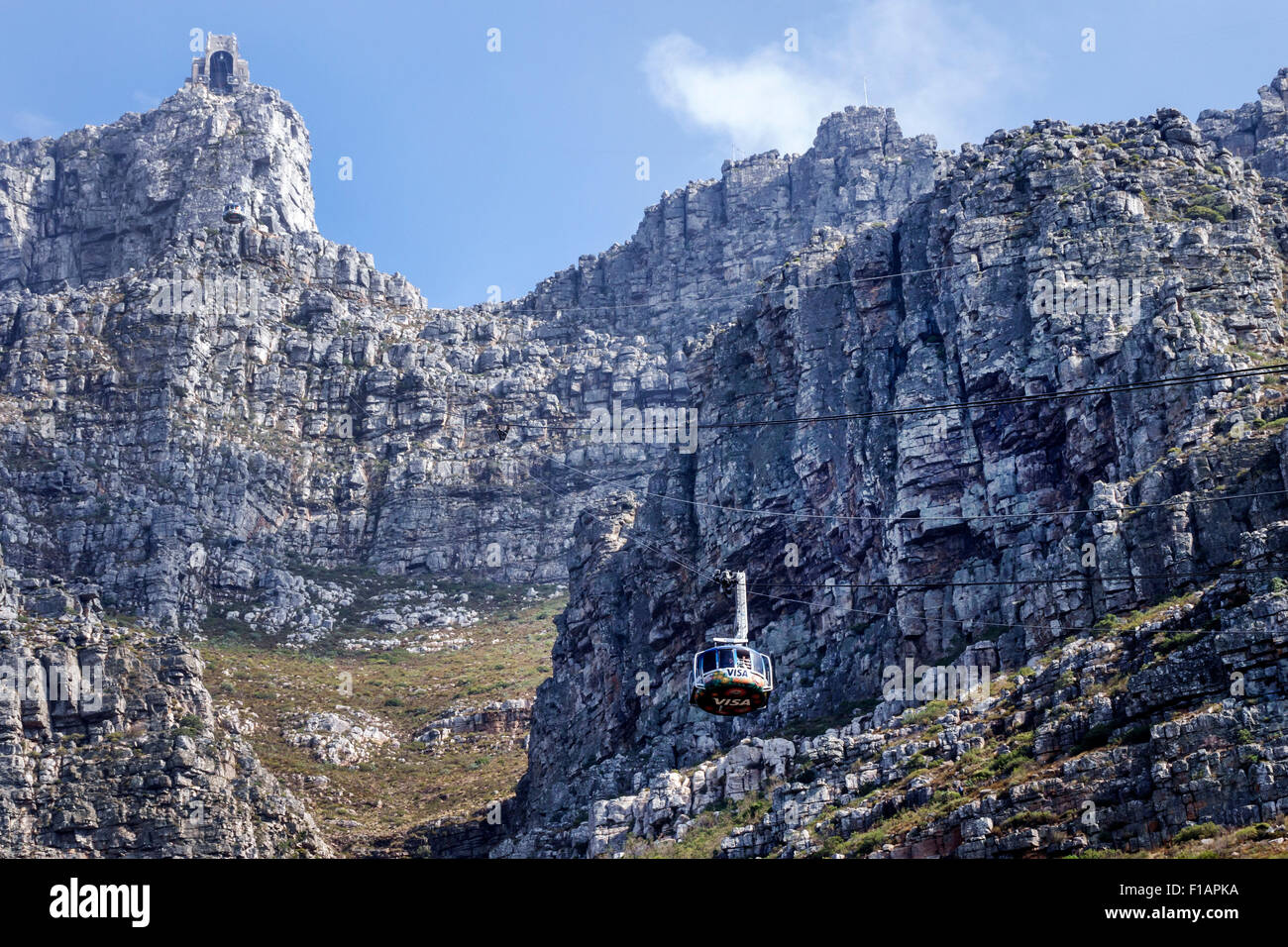 Cape Town Afrique du Sud,Africain,Table Mountain National Park,réserve naturelle,Tafelberg Road,Aerial Cable car cars tramway,approche de la partie inférieure de la sta Banque D'Images