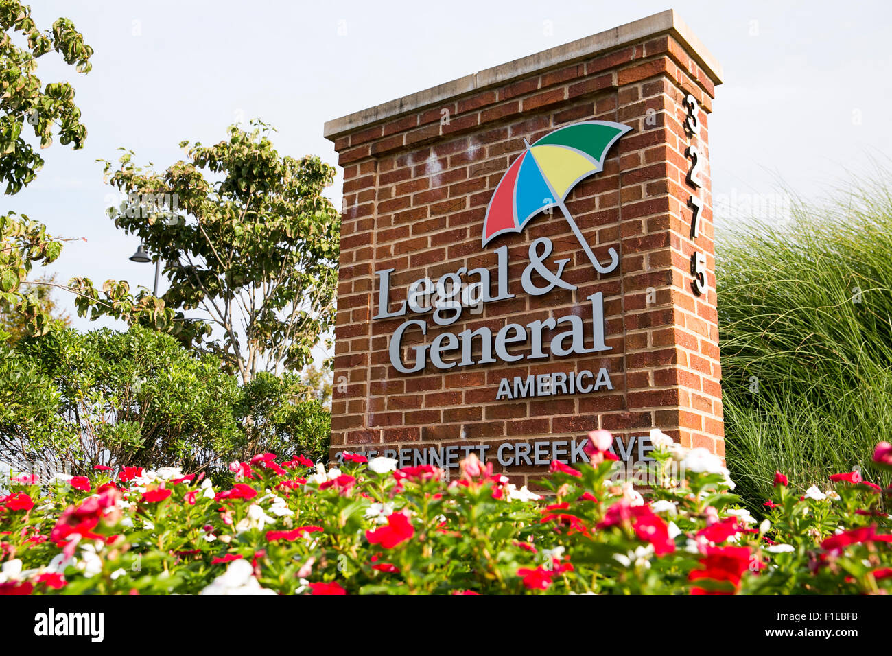 Un logo affiche à l'extérieur d'un établissement occupé par Legal & General Nord à Urbana, Maryland le 30 août 2015. Banque D'Images